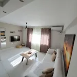 Cozy Apartament *