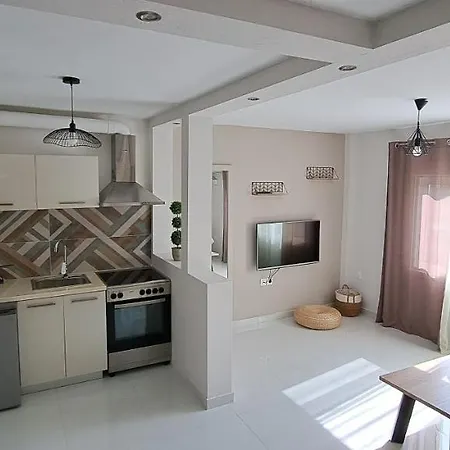 Cozy Appartement Xylokastro